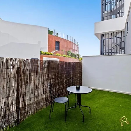 Apartment Sea View With Garden In Fuengirola