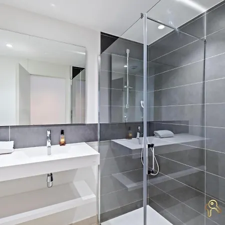 Sea View With Garden In * فوينخيرولا