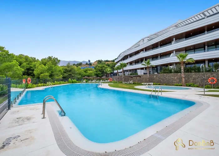 Sea View With Garden In Apartment *