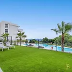 Sea View With Garden In